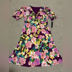 Maggie London Purple Floral A Line Short Sleeve Dress